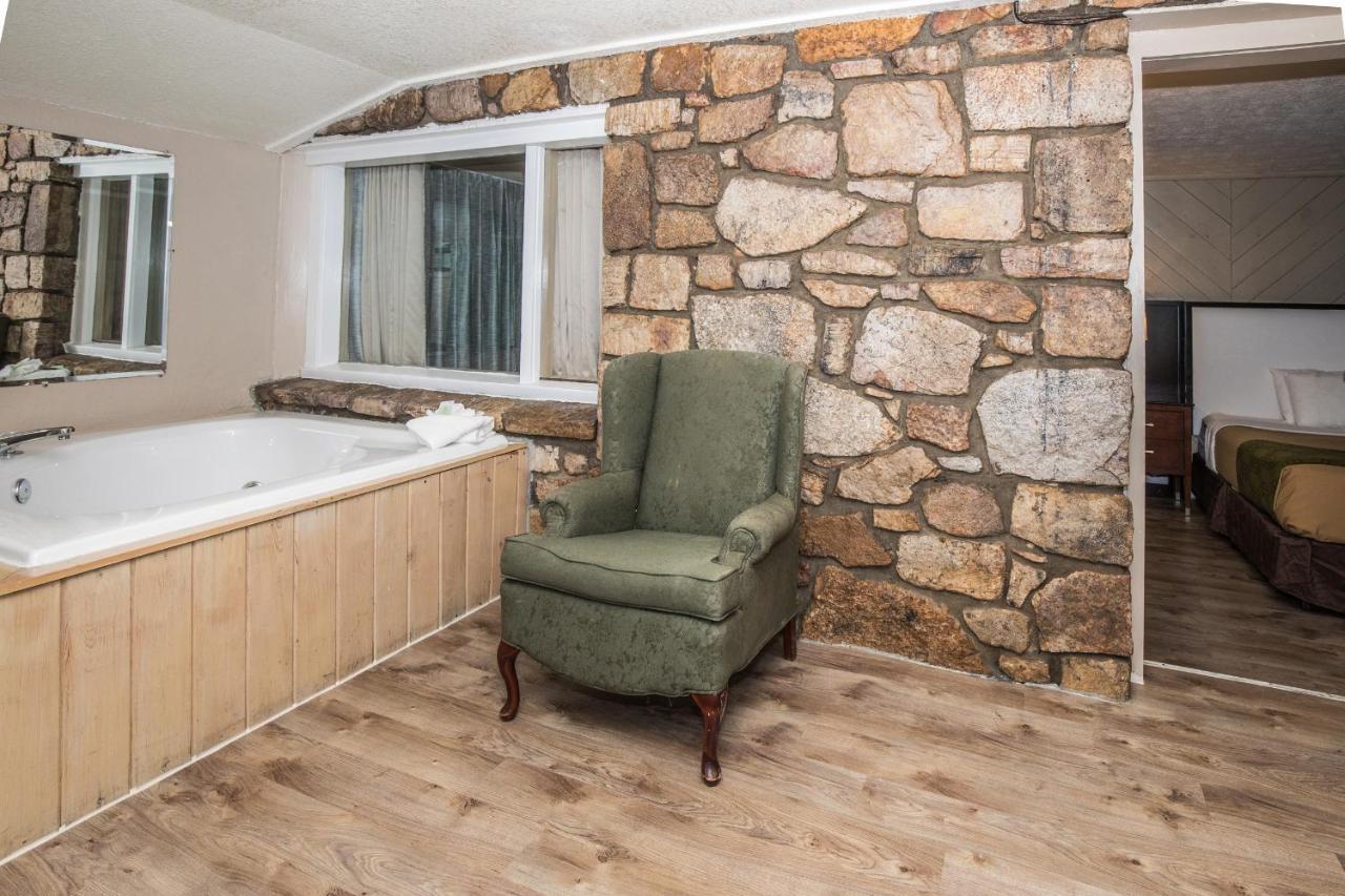 Hotel Chalet Inn Gatlinburg
