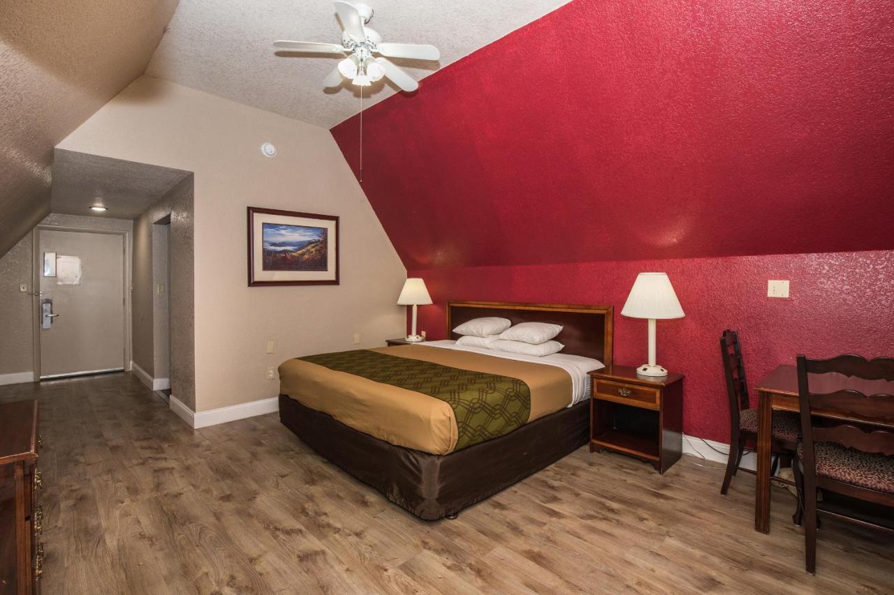 Hotel Chalet Inn
